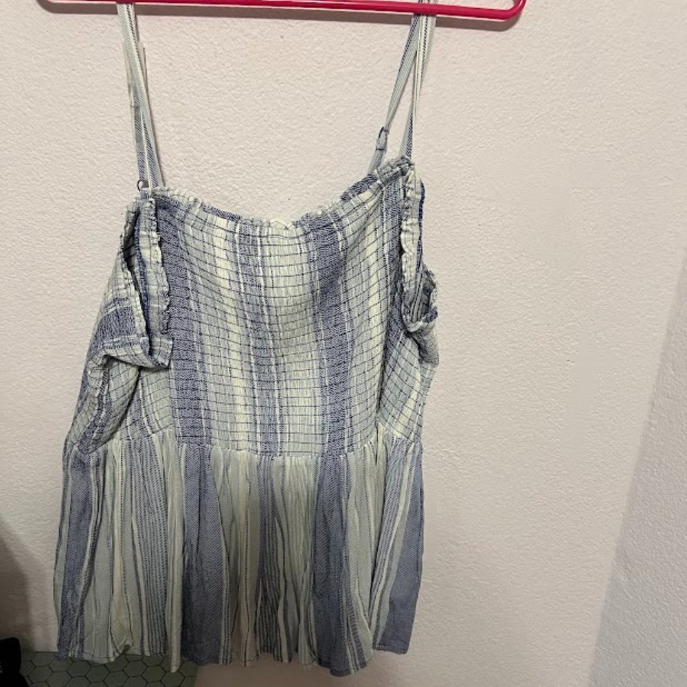 NWT Torrid blue/white striped adjustable strap baby doll type size 3 blouse